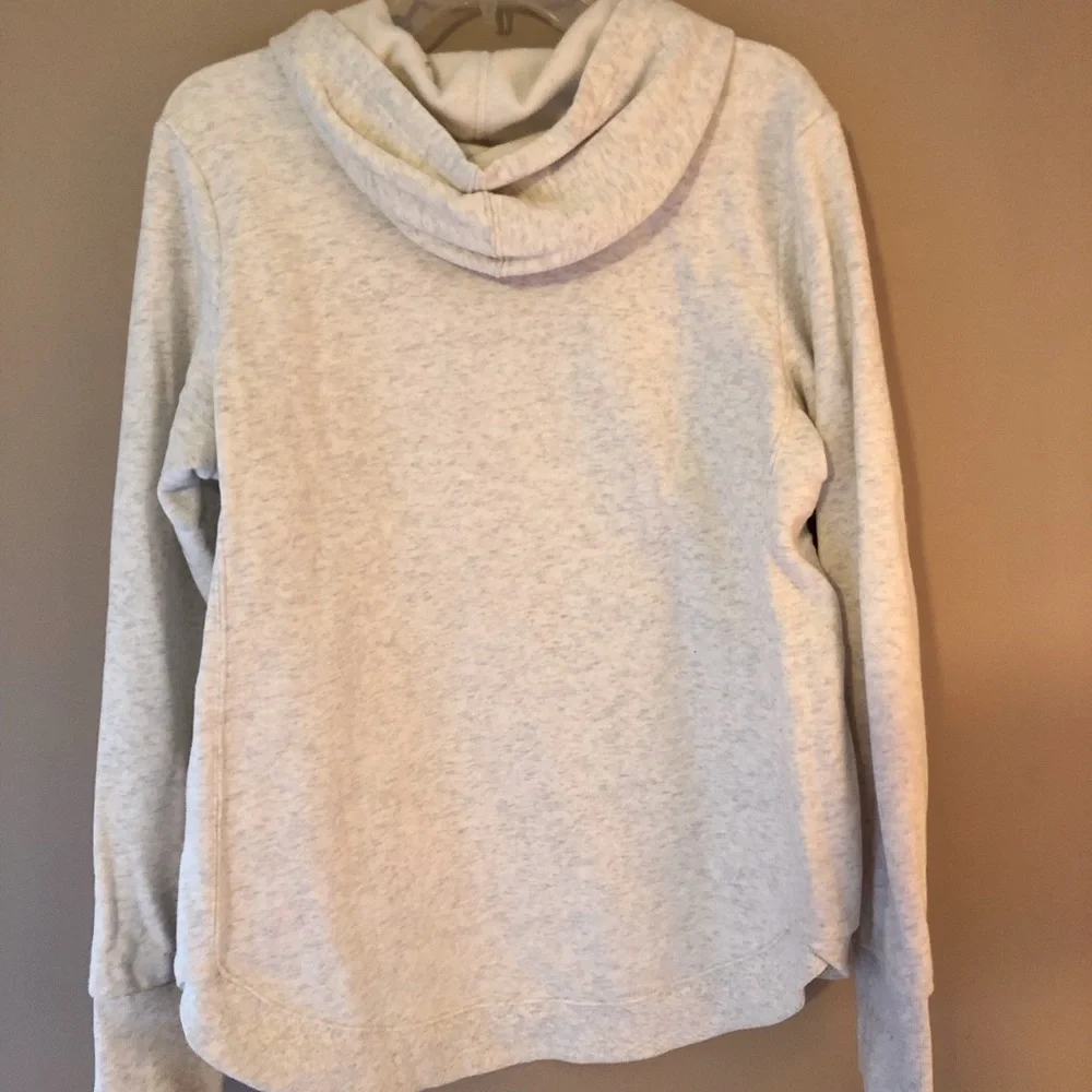 The best in sweatshirts - Picture 2 of 4